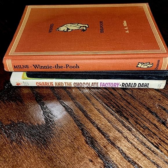 3 Assorted Collectible Antique Books - "Winnie the Pooh" 1960's Hardcover & MORE - Picture 3 of 12